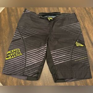 Motocross Answer Men’s Shorts (Convertible Pants Missing Bottom Half)-42x13.5